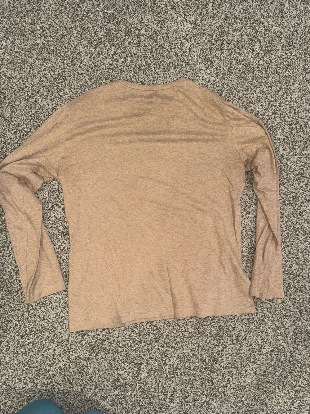 Banana Republic Men's Long-Sleeve Crew in Tan Heather 100% cotton